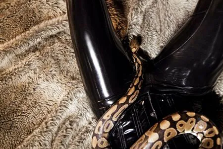 Rubberragdoll OnlyFans Leaked Free Thumbnail Picture - #oDBbHR07ns