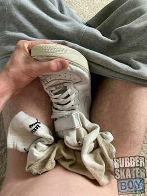 Rubberskaterboy OnlyFans Leaked Free Thumbnail Picture - #2cJl5b8KOf