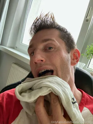 Rubberskaterboy OnlyFans Leaked Free Thumbnail Picture - #DEow5wfpfj