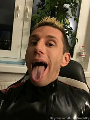 Rubberskaterboy OnlyFans Leaked Free Thumbnail Picture - #WS2gDAi30T