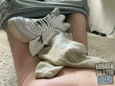 Rubberskaterboy OnlyFans Leaked Free Thumbnail Picture - #dd3McVXZVr