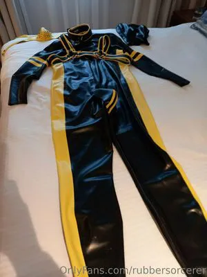 Rubbersorcerer OnlyFans Leaked Free Thumbnail Picture - #EyLo7R7jZ4