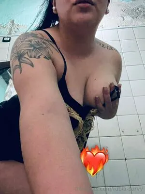 Rubia Curvy OnlyFans Leaked Free Thumbnail Picture - #mvrEnkYBQJ