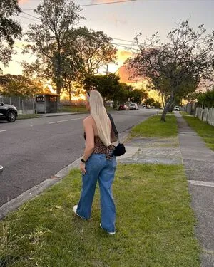 Ruby Warren OnlyFans Leaked Free Thumbnail Picture - #1JeJrNHou3