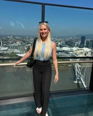 Ruby Warren OnlyFans Leaked Free Thumbnail Picture - #1KuE54VwC3