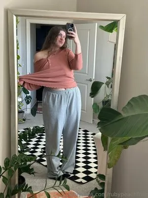 Rubypeachfree OnlyFans Leaked Free Thumbnail Picture - #1AXn7KIDD1
