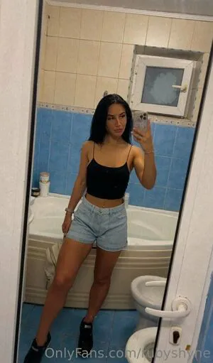 Rubyshyne OnlyFans Leaked Free Thumbnail Picture - #UCRMasCJEX