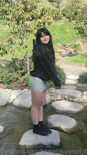 Rue Hernandez OnlyFans Leaked Free Thumbnail Picture - #Q1W9LNN84J