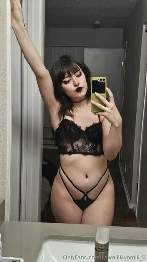 Rue Hernandez OnlyFans Leaked Free Thumbnail Picture - #tjFUZKXFxI