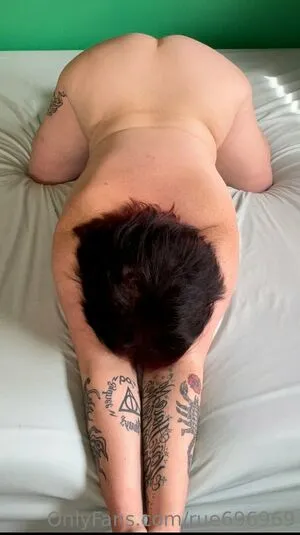 Rue696969 OnlyFans Leaked Free Thumbnail Picture - #ZsyNOd5Lx2