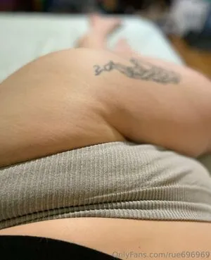 Rue696969 OnlyFans Leaked Free Thumbnail Picture - #hJ3B87KNpb