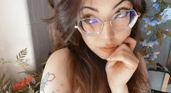 Rueeruee OnlyFans Leaked Free Thumbnail Picture - #3xjqsVZtTD