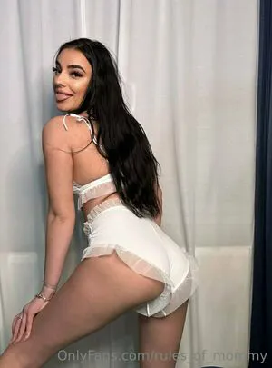 Rules Of Mommy OnlyFans Leaked Free Thumbnail Picture - #FG2l2jiOP6