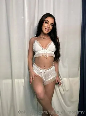 Rules Of Mommy OnlyFans Leaked Free Thumbnail Picture - #Mg5uh4xDla
