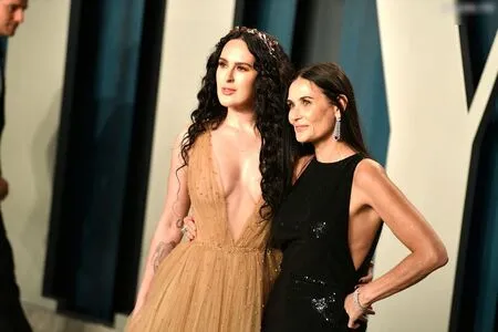 Rumer Willis OnlyFans Leaked Free Thumbnail Picture - #dTMkieFBYv