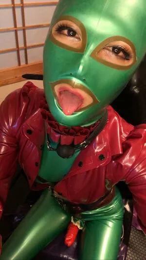 Rumi Rubber OnlyFans Leaked Free Thumbnail Picture - #pFfymEORhT