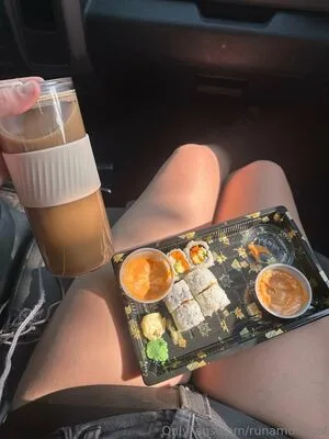 Runamoonsof OnlyFans Leaked Free Thumbnail Picture - #VoMGHl5xGm