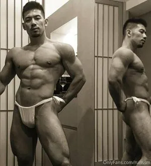 Runssm OnlyFans Leaked Free Thumbnail Picture - #2Z3KcxdSDH
