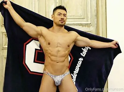 Runssm OnlyFans Leaked Free Thumbnail Picture - #4Ht38Tk1iv