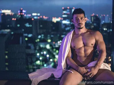 Runssm OnlyFans Leaked Free Thumbnail Picture - #6nyu5Bkpf9