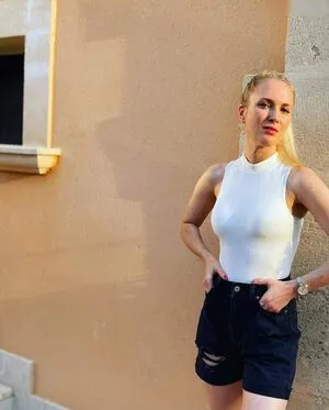 Ruth Hofmann OnlyFans Leaked Free Thumbnail Picture - #2srXd8o5AN