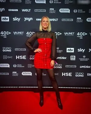 Ruth Hofmann OnlyFans Leaked Free Thumbnail Picture - #HYDL5TbeaK