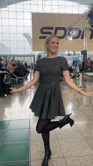 Ruth Hofmann OnlyFans Leaked Free Thumbnail Picture - #iaXN58HC82