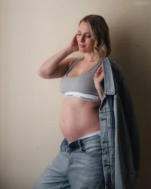 Ruth Hofmann OnlyFans Leaked Free Thumbnail Picture - #kcUHv7NVn9