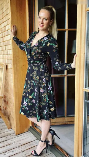 Ruth Hofmann OnlyFans Leaked Free Thumbnail Picture - #lKs6E0LY1s