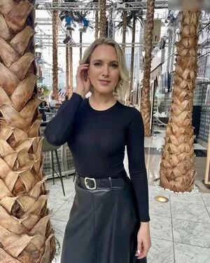 Ruth Hofmann OnlyFans Leaked Free Thumbnail Picture - #unwWffN8nt