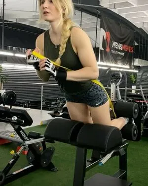 Ruzhena Bedzir OnlyFans Leaked Free Thumbnail Picture - #ISXut99EM1