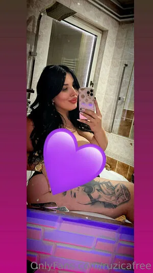 Ruzicafree OnlyFans Leaked Free Thumbnail Picture - #2CNNOGSKQD