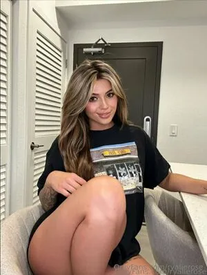 Ryalierose OnlyFans Leaked Free Thumbnail Picture - #aaVK87Wraa