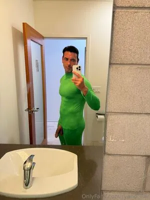 Ryandriller OnlyFans Leaked Free Thumbnail Picture - #M7Lm9y6wp1
