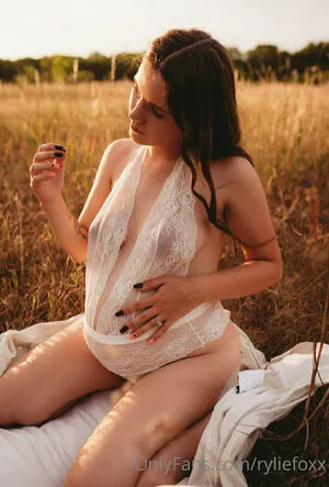 Ryliefoxx OnlyFans Leaked Free Thumbnail Picture - #UvmicBX1h8