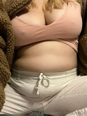 Ryliehazefeedee OnlyFans Leaked Free Thumbnail Picture - #5R6A0Cm2eg