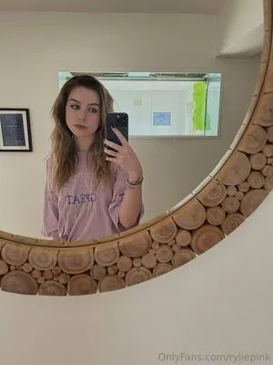 Ryliepink OnlyFans Leaked Free Thumbnail Picture - #zBUV72NVYQ