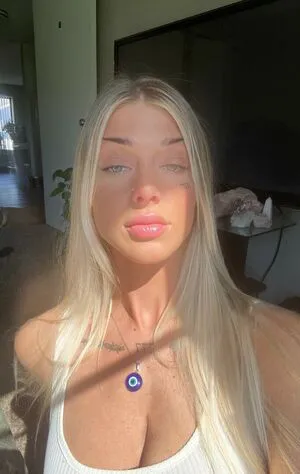 Ryrenee OnlyFans Leaked Free Thumbnail Picture - #N8V2oR9Ken