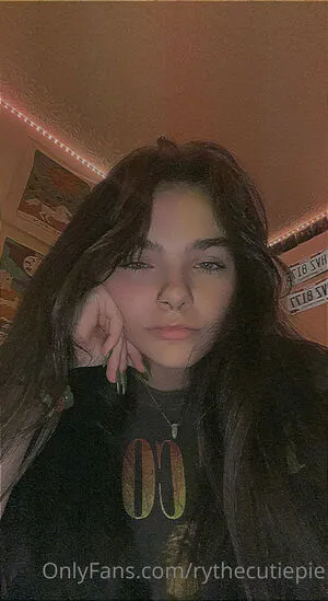 Rythecutiepie OnlyFans Leaked Free Thumbnail Picture - #LdX9W5liYj