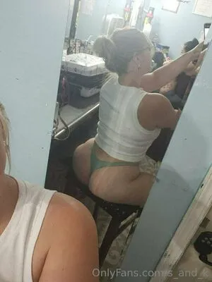 S And K OnlyFans Leaked Free Thumbnail Picture - #UVJTflYy7K