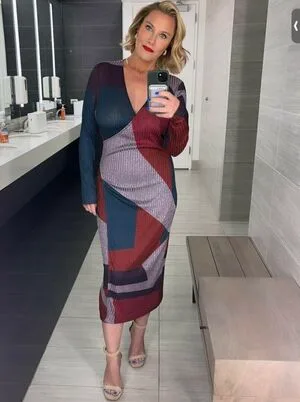 S E Cupp OnlyFans Leaked Free Thumbnail Picture - #cezI3EDL2q