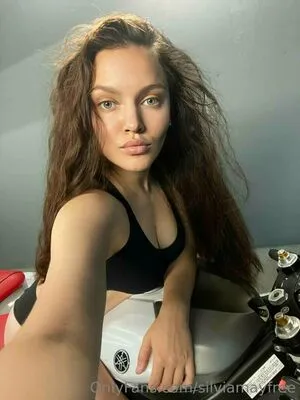 S I L V I A OnlyFans Leaked Free Thumbnail Picture - #2mW823KFtH