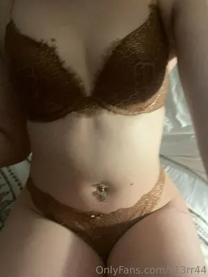 S13rr44 OnlyFans Leaked Free Thumbnail Picture - #YtWoRi26tb