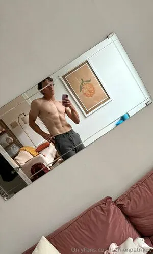 S1monpetrikov OnlyFans Leaked Free Thumbnail Picture - #0EdRWvsgTO