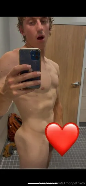 S1monpetrikov OnlyFans Leaked Free Thumbnail Picture - #SxH1WYIIsp