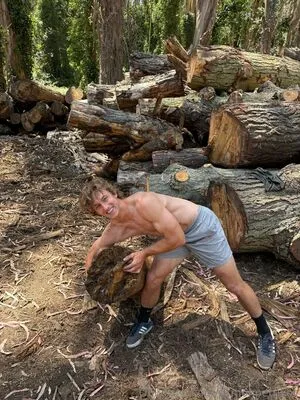 S1monpetrikov OnlyFans Leaked Free Thumbnail Picture - #s0wIsaOShr