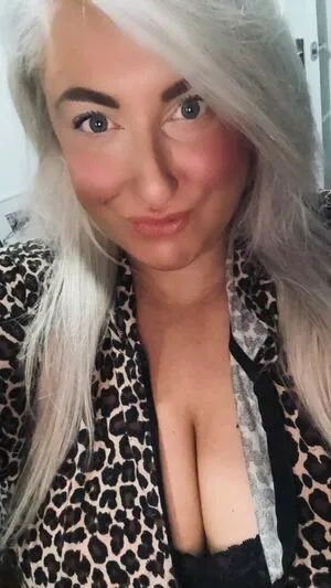 S4r4htait OnlyFans Leaked Free Thumbnail Picture - #7yw5m5Epd5