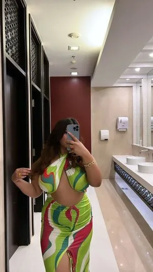 Saachi Sood OnlyFans Leaked Free Thumbnail Picture - #7P9pMgn83l