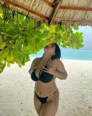 Saachi Sood OnlyFans Leaked Free Thumbnail Picture - #BTzCle6ACL