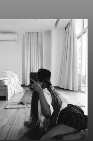 Saadahali5 OnlyFans Leaked Free Thumbnail Picture - #AZ1reSjO9L